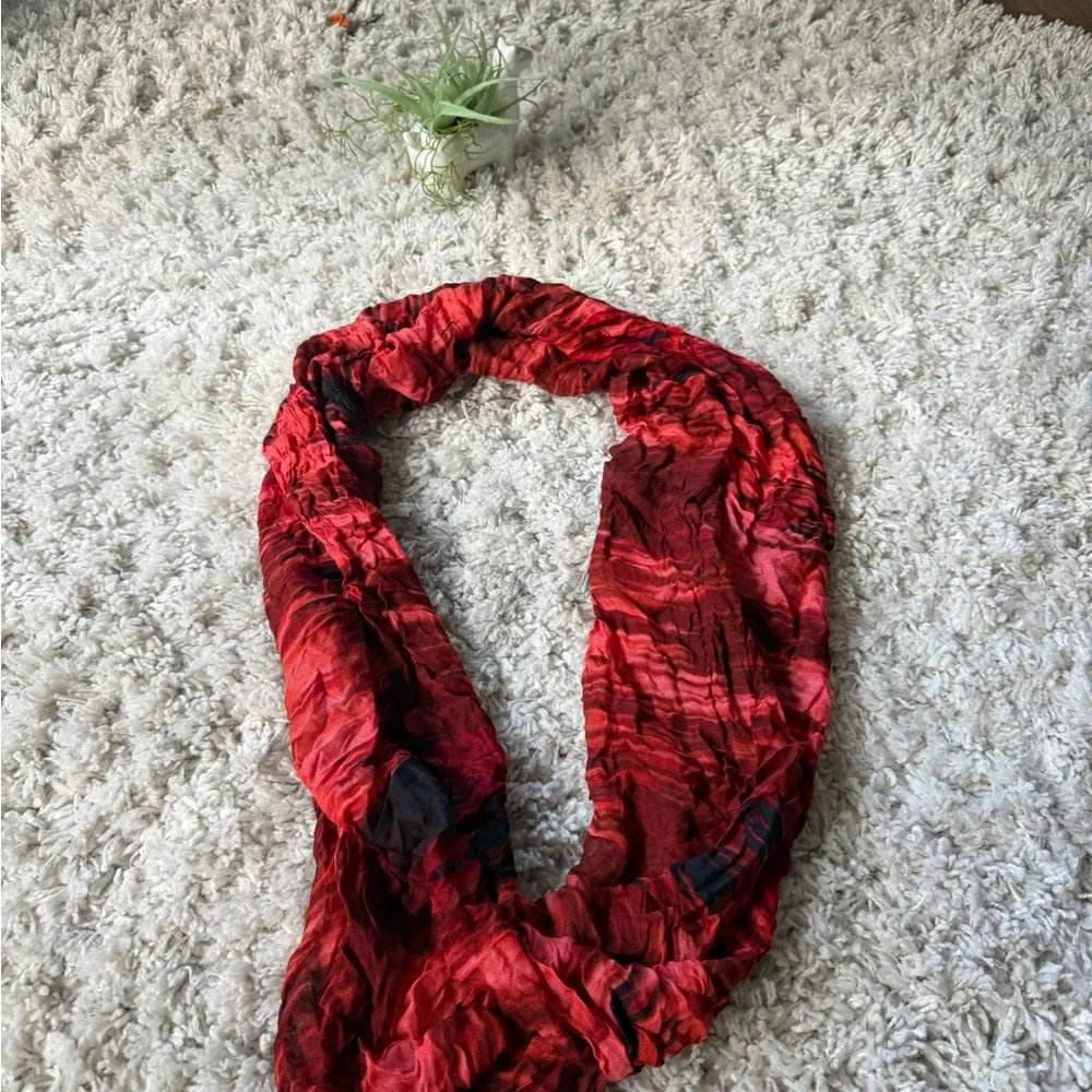 Vibrant Red Crinkle Fashion Artsy bright vibes Scarf